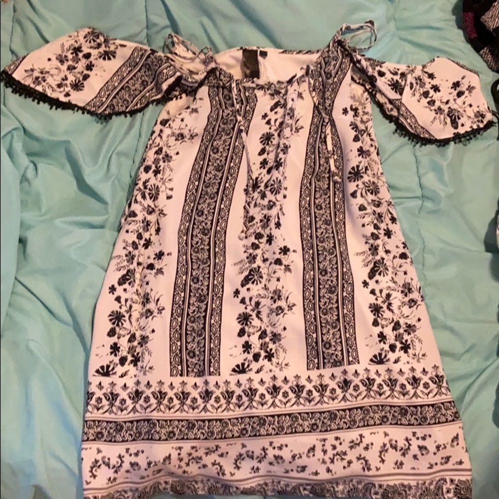 Black and white flow dress